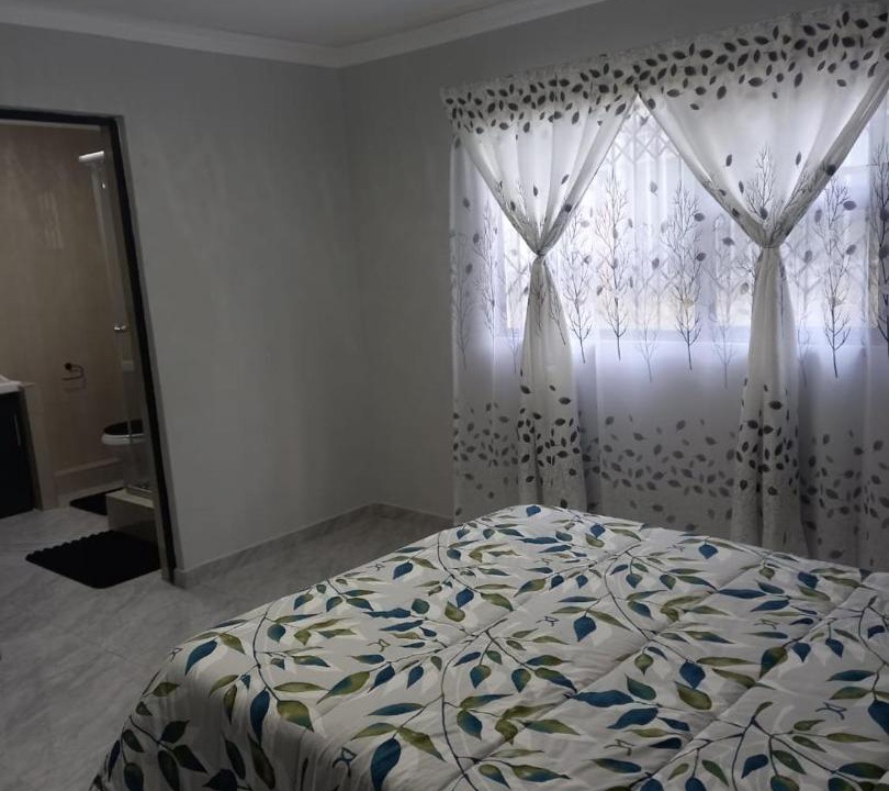 Photo of Bedroom in Hibberdene