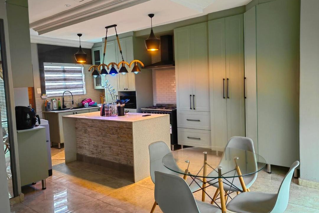 Photo of Kitchen in Emalahleni