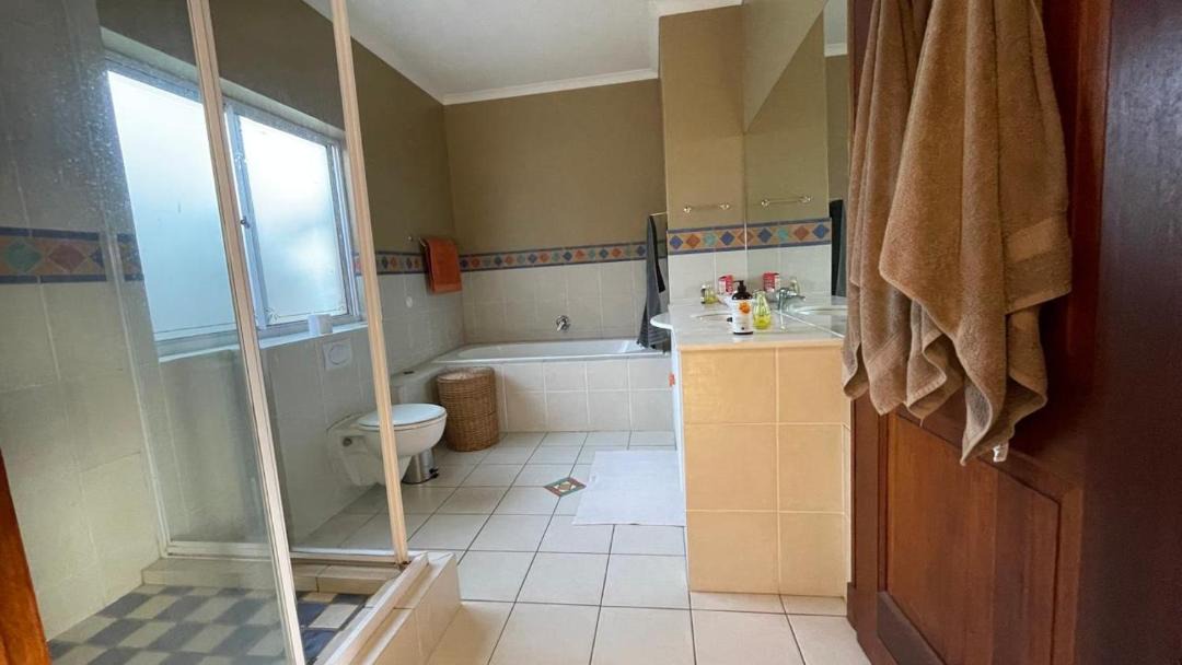 Photo of Bathroom in Sunset Beach