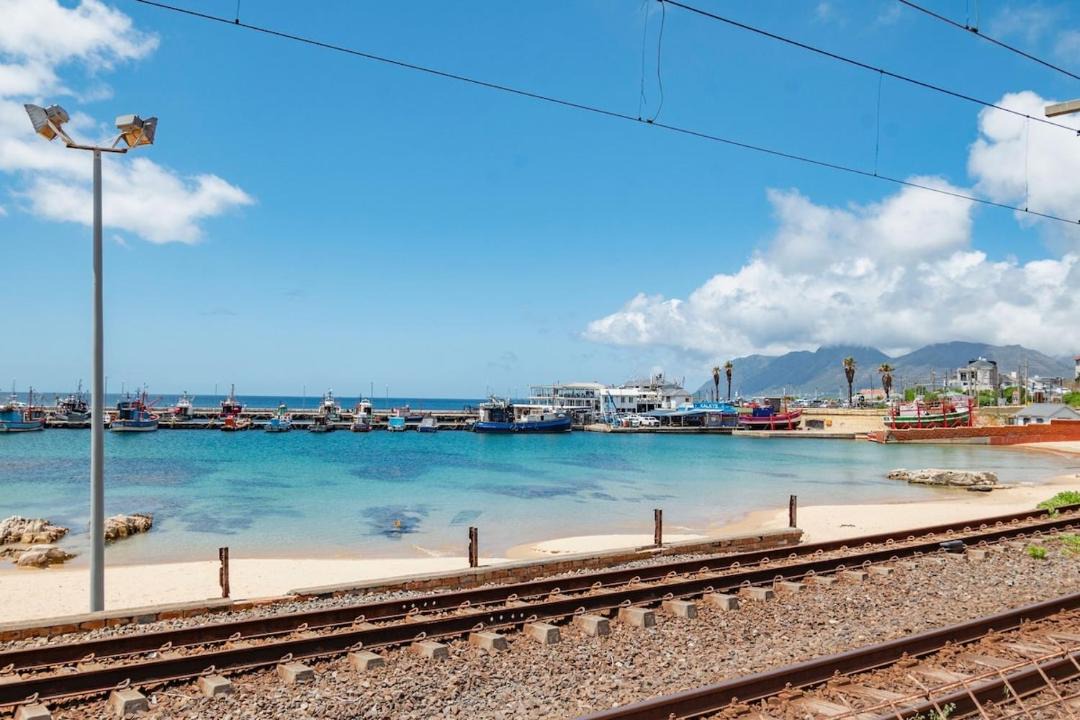 Photo of Others in Kalk Bay