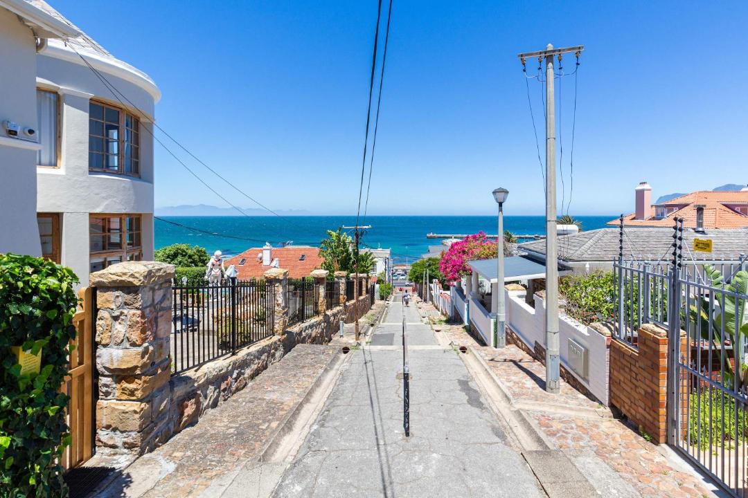 Photo of Others in Kalk Bay
