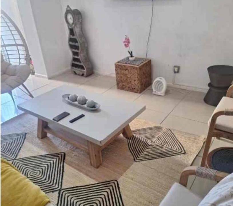Photo of Livingroom in Port Elizabeth Central