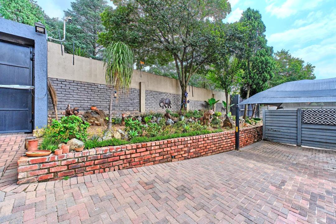 Photo of Others in Woodmead