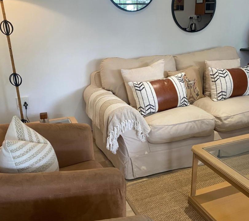 Photo of Others in Parys