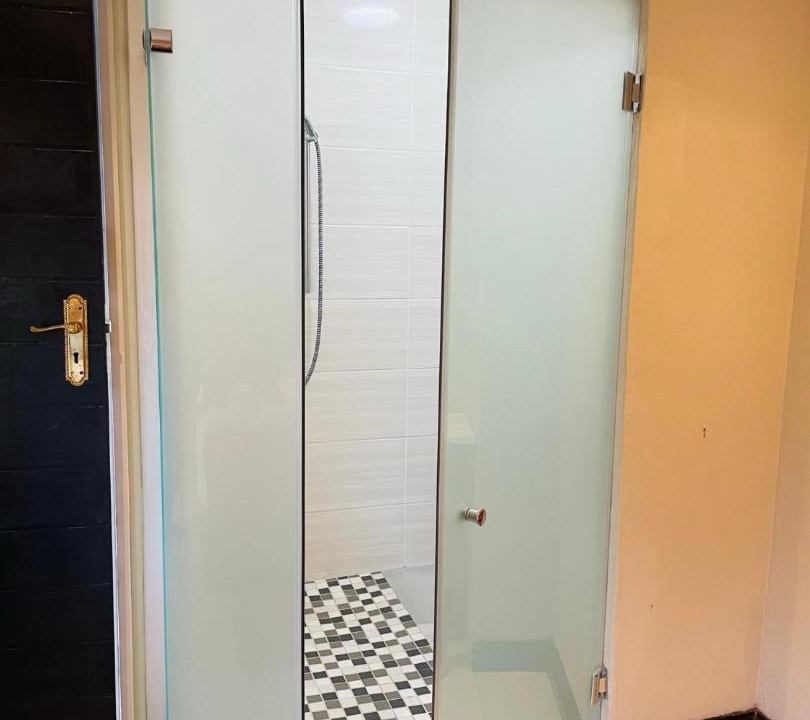 Photo of Bathroom in Waterfall