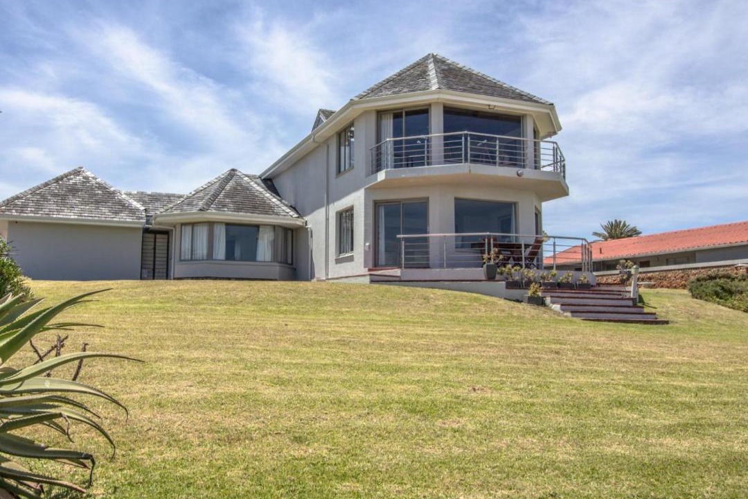 Photo of Others in Sandbaai