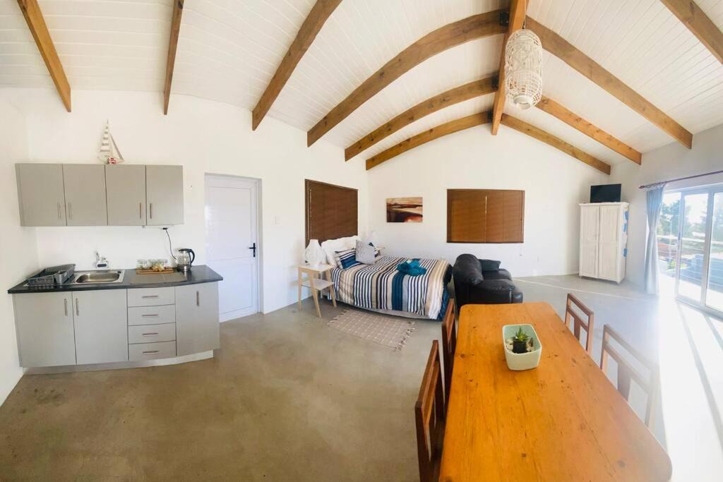 Photo of Others in Yzerfontein