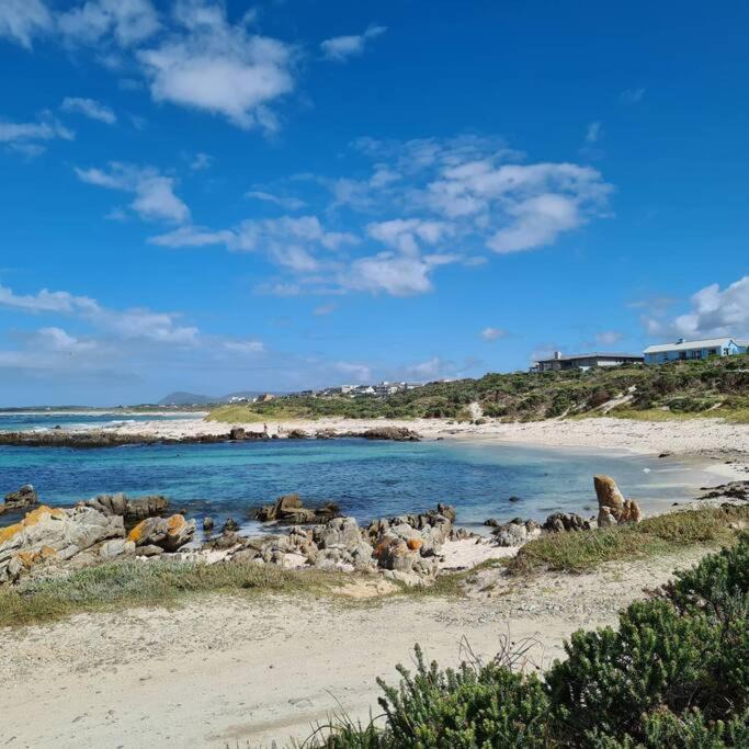 Photo of Others in Pearly Beach