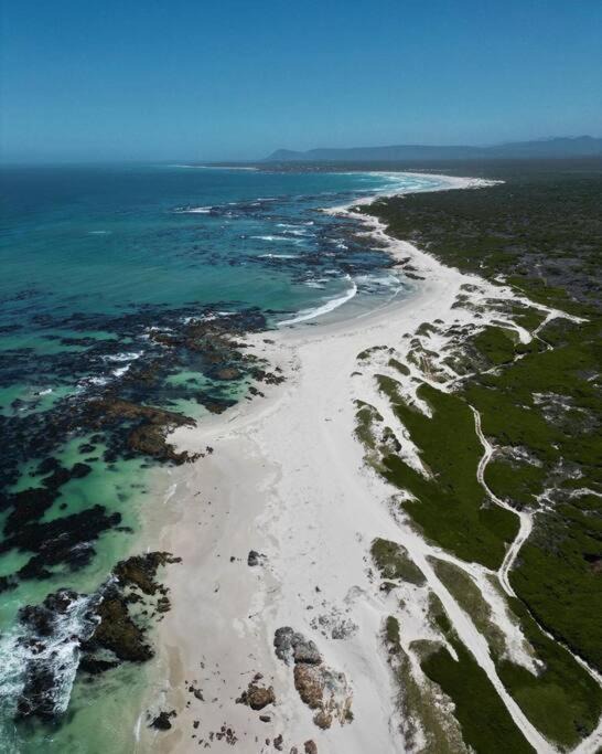 Photo of Others in Pearly Beach