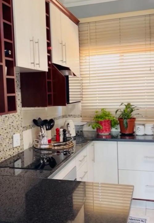 Photo of Kitchen in Emalahleni