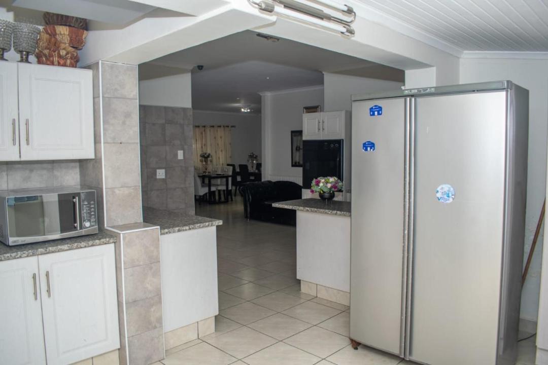 Photo of Kitchen in Berea