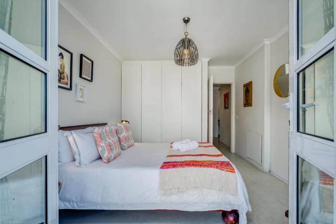 Photo of Bedroom in Cape Town City Centre