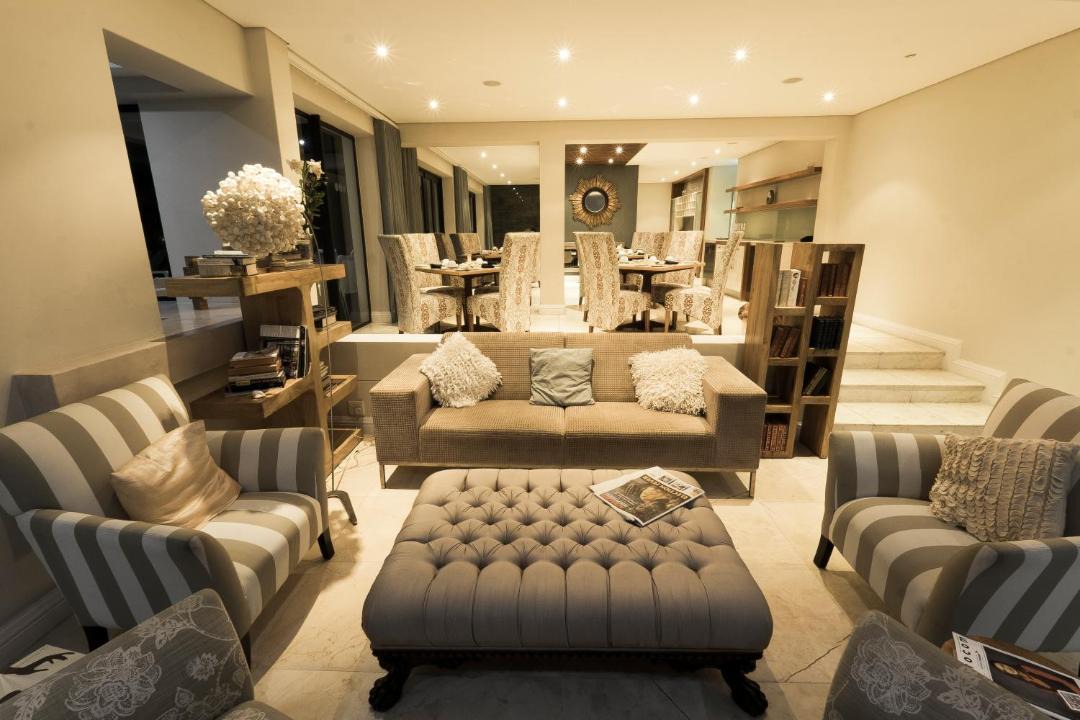 Photo of Others in Pollok Beach
