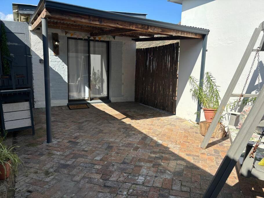 Photo of Others in Gordons Bay Central