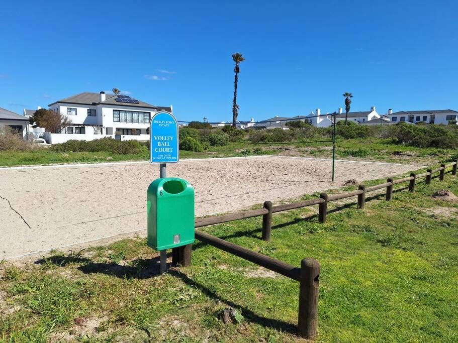 Photo of Others in Shelley Point