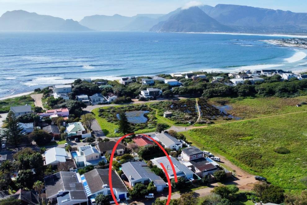 Photo of Others in Kommetjie