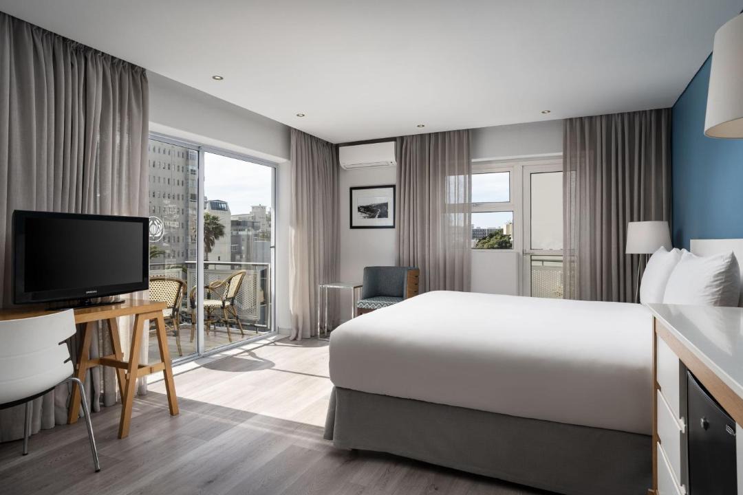 Photo of Bedroom in Sea Point