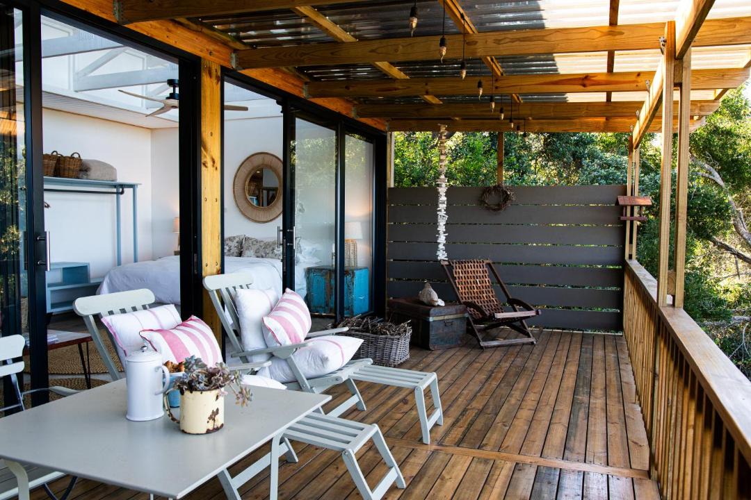 Photo of Patio Balcony in Victoria Bay