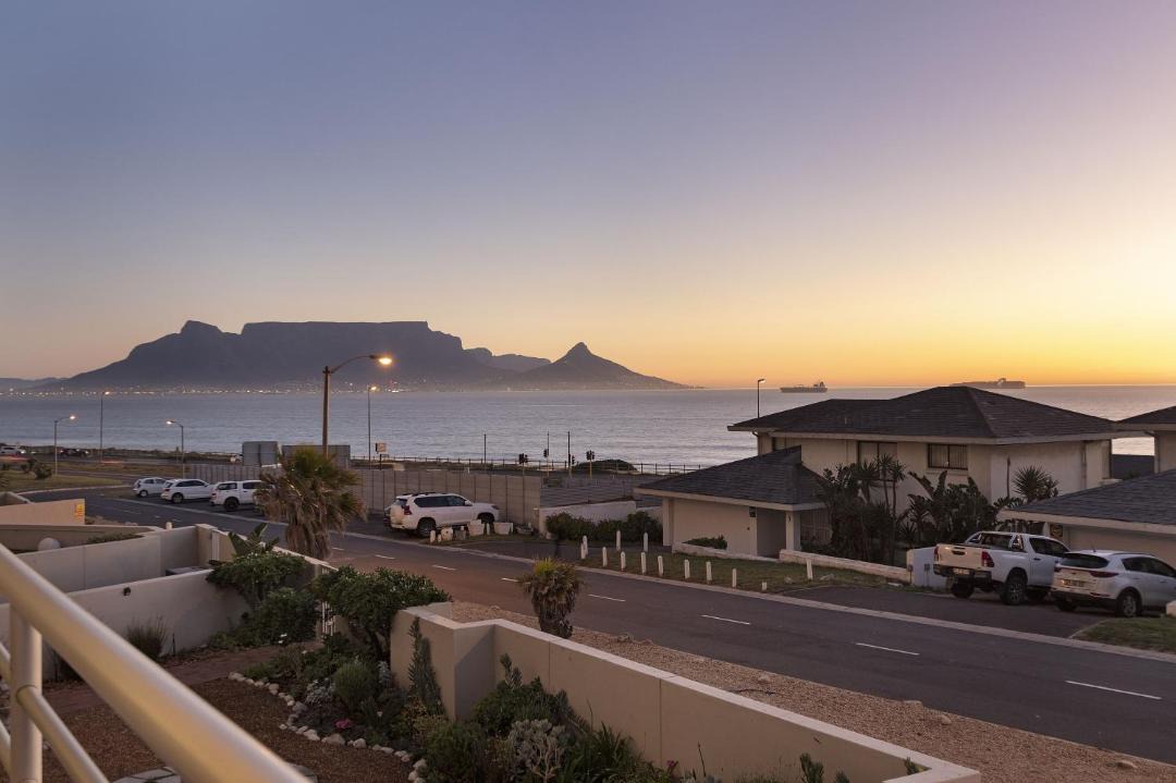 Photo of Others in Bloubergstrand