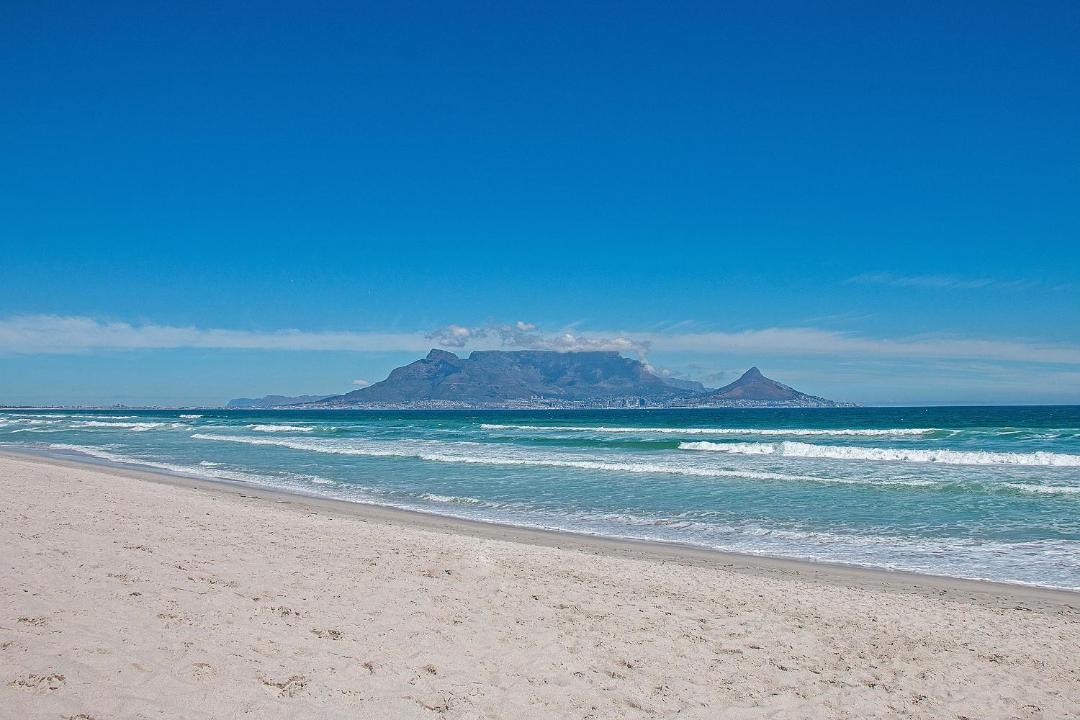 Photo of Others in Bloubergstrand