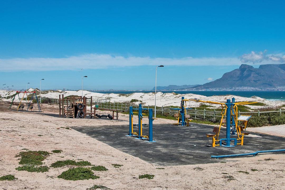 Photo of Others in Big Bay
