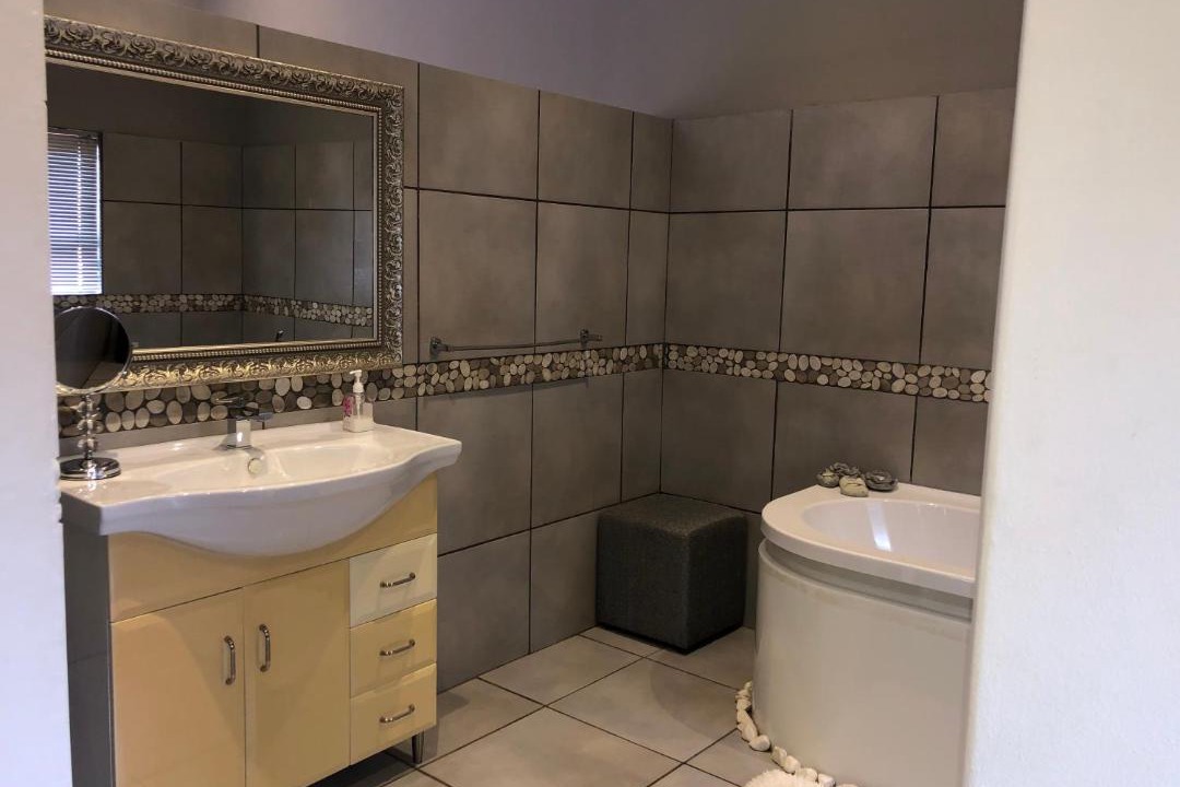 Photo of Bathroom in Hartswater