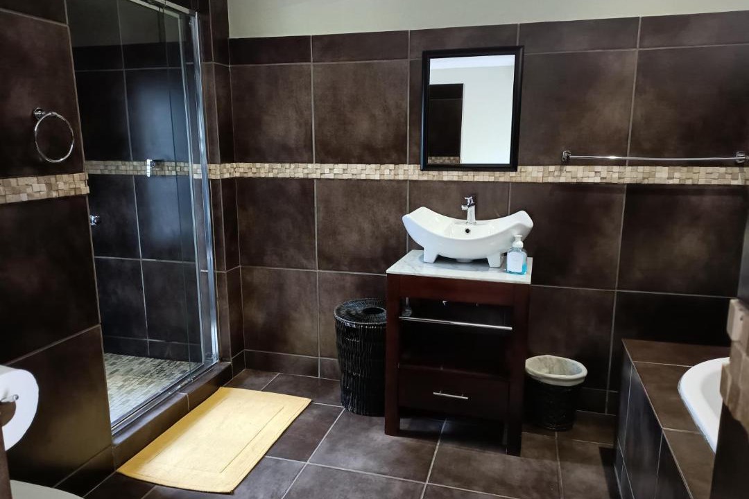 Photo of Bathroom in Hartswater