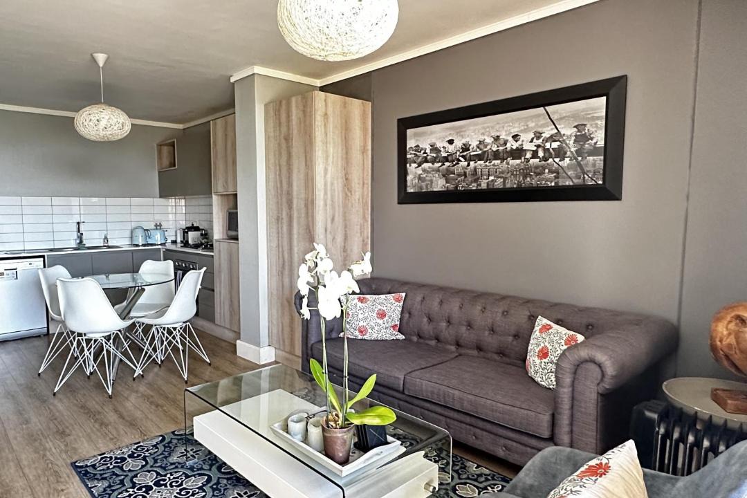 Photo of Livingroom in Century City