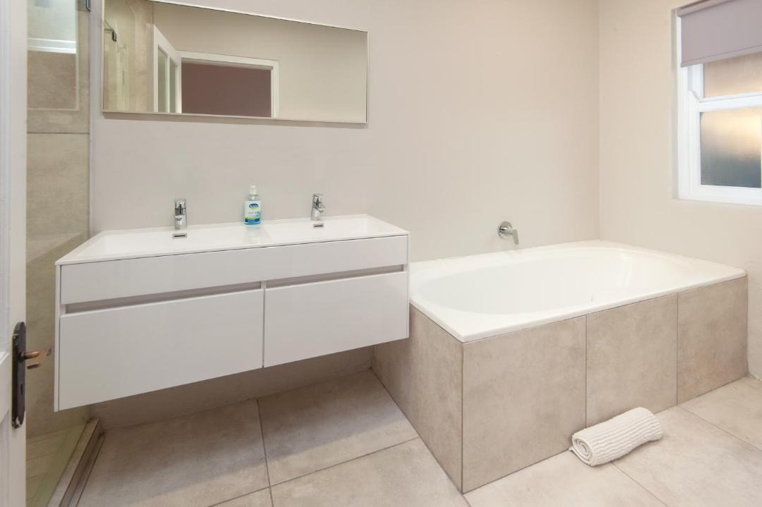 Photo of Bathroom in Voelklip