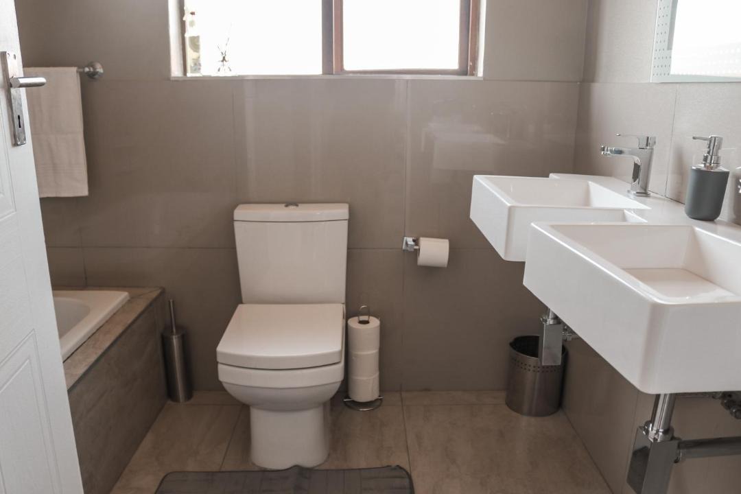 Photo of Bathroom in Moreleta Park