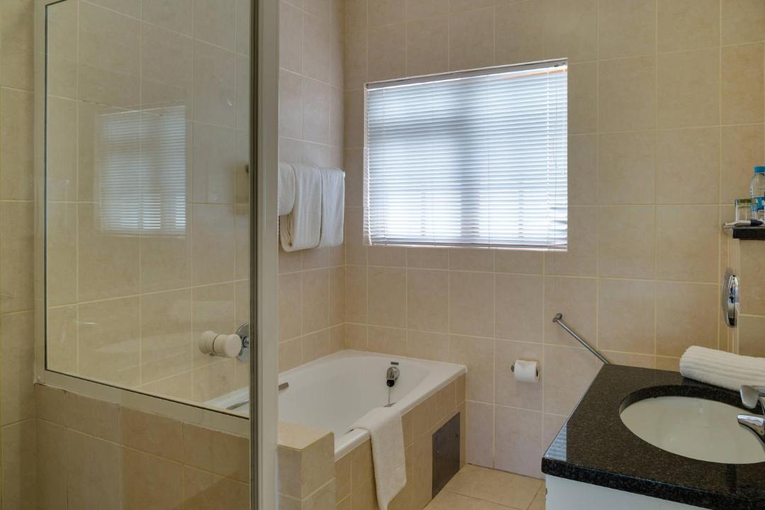 Photo of Bathroom in George