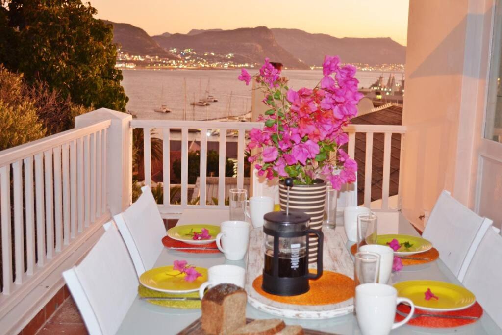 Photo of Patio Balcony in Simon's Town