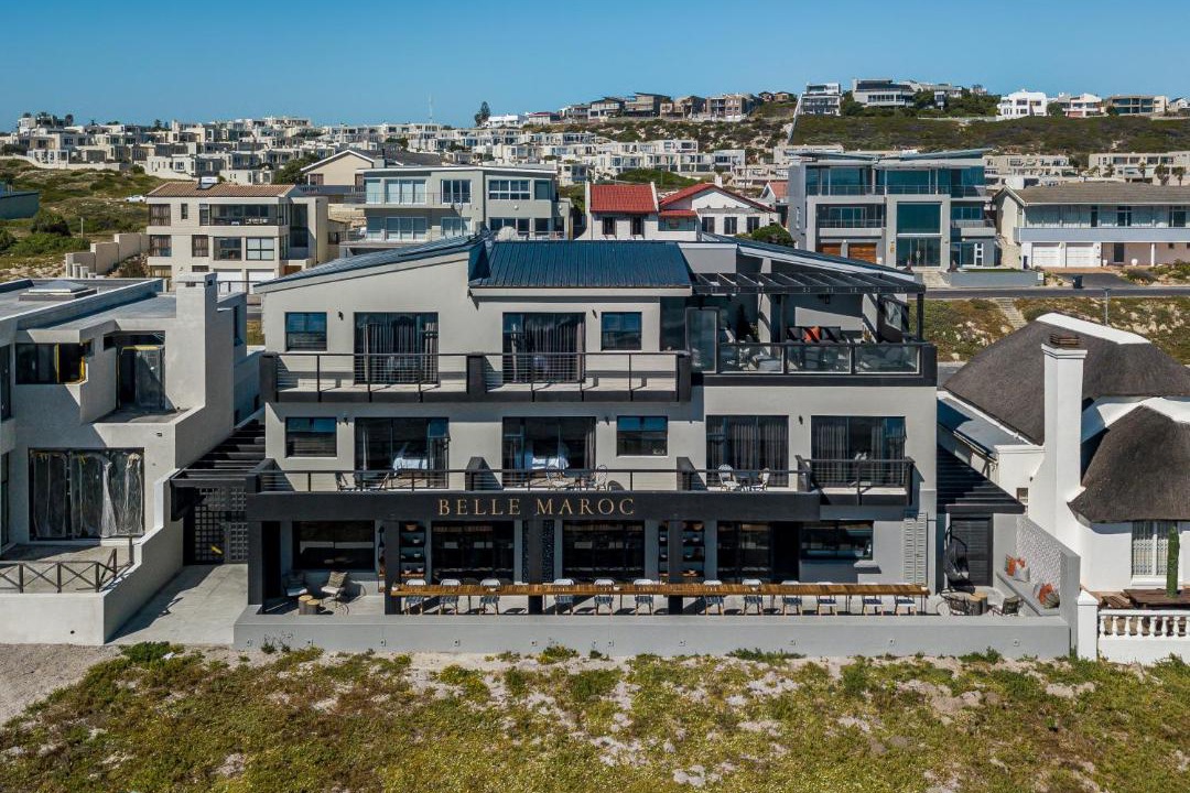 Photo of Others in Bloubergstrand