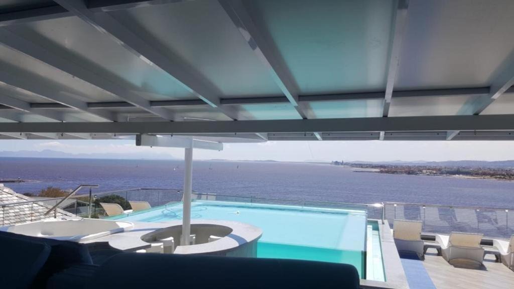 Photo of Patio Balcony in Mountainside