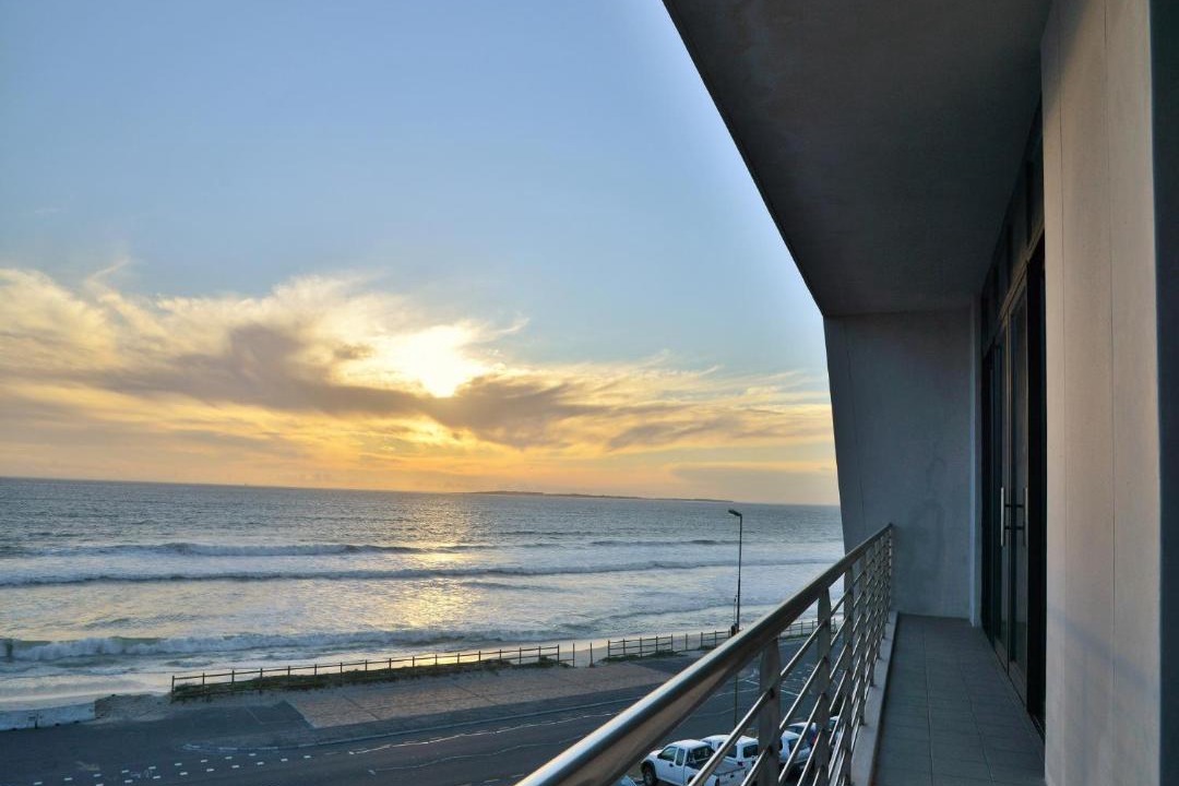 Photo of Others in Bloubergstrand