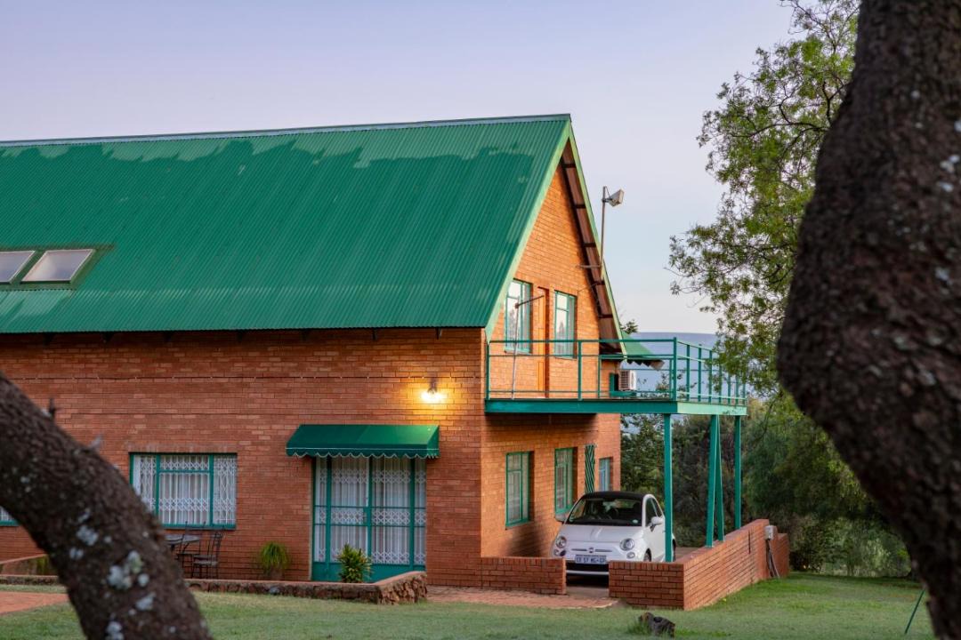 Photo of Others in Magaliesberg