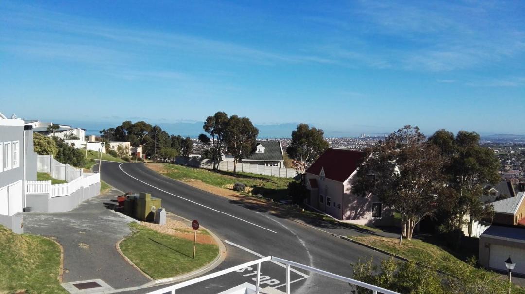 Photo of Others in Gordon's Bay