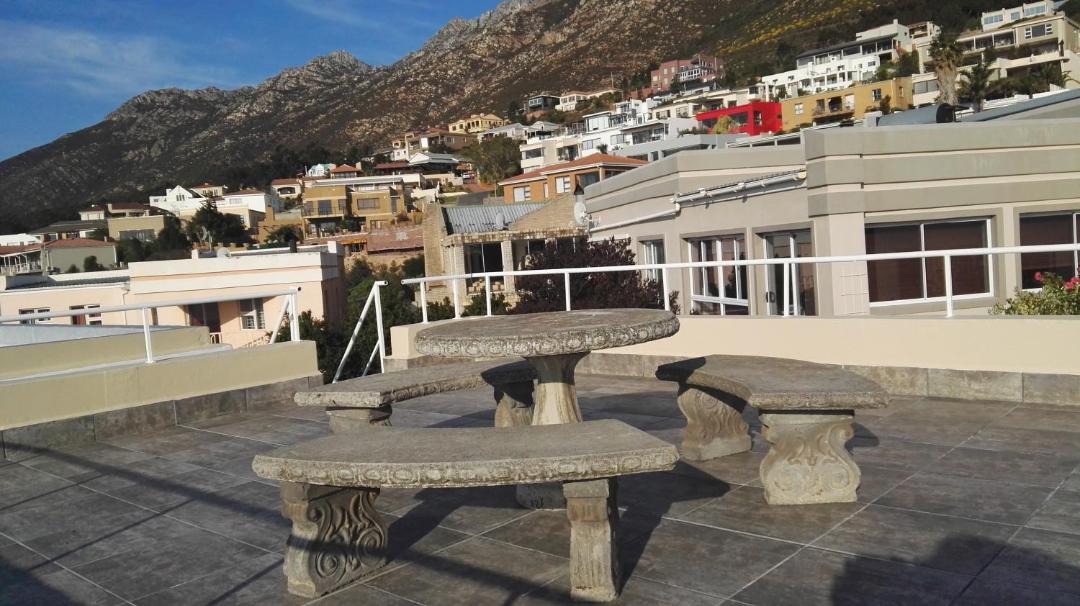 Photo of Others in Gordon's Bay