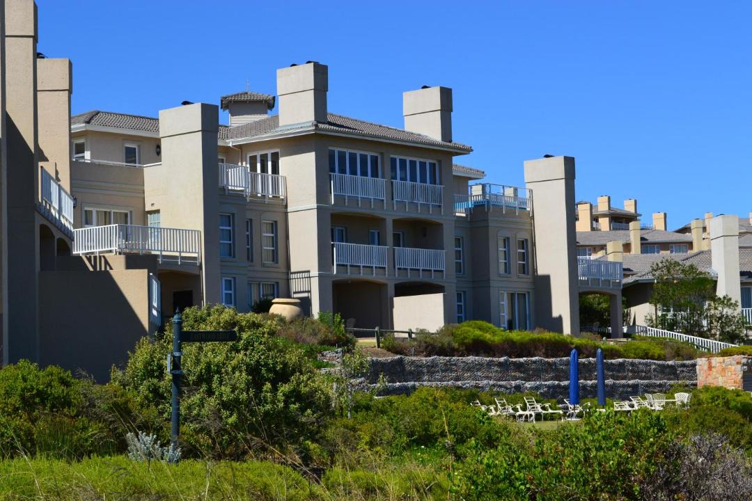 Photo of Others in Pinnacle Point