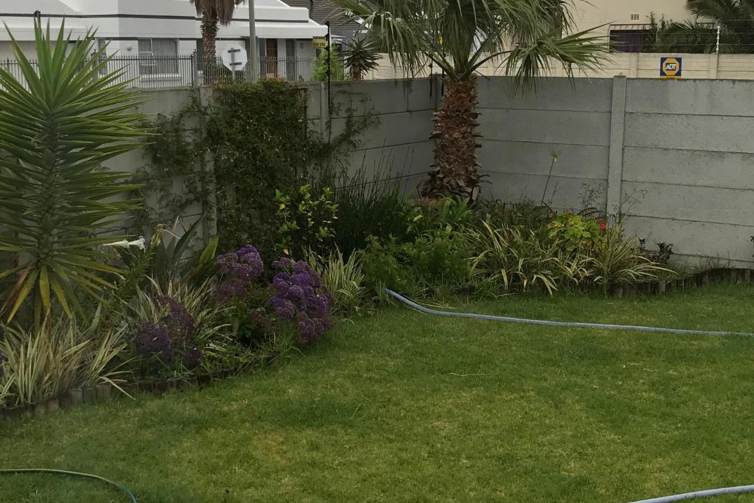 Photo of Others in Gordons Bay Central