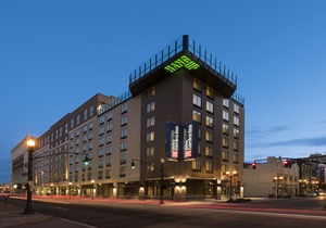 Hilton Garden Inn Louisville Downtown in Louisville