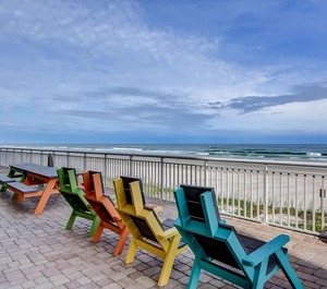 Located Traffic Beach Br South Point 