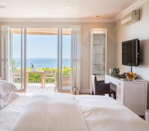 Compass Boutique Hotel 