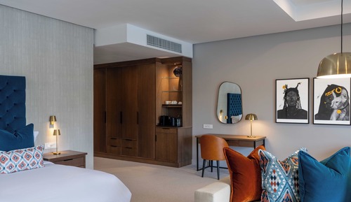  Junior Suite