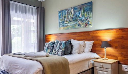 Luxury King Room
