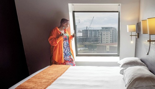 Standard Room, 1 Queen Bed