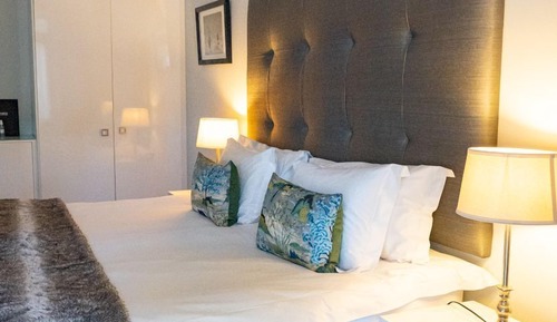 Luxury Room