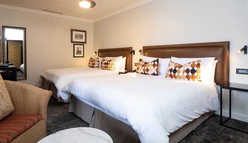 Family Room, 2 Queen Beds