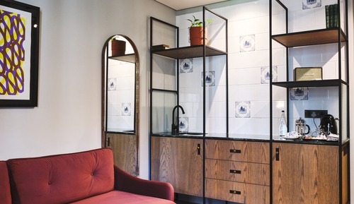 One-Bedroom Suite