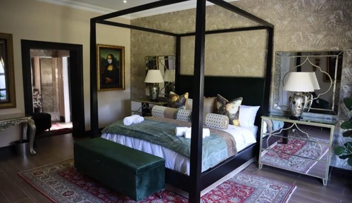 Superior Suite
